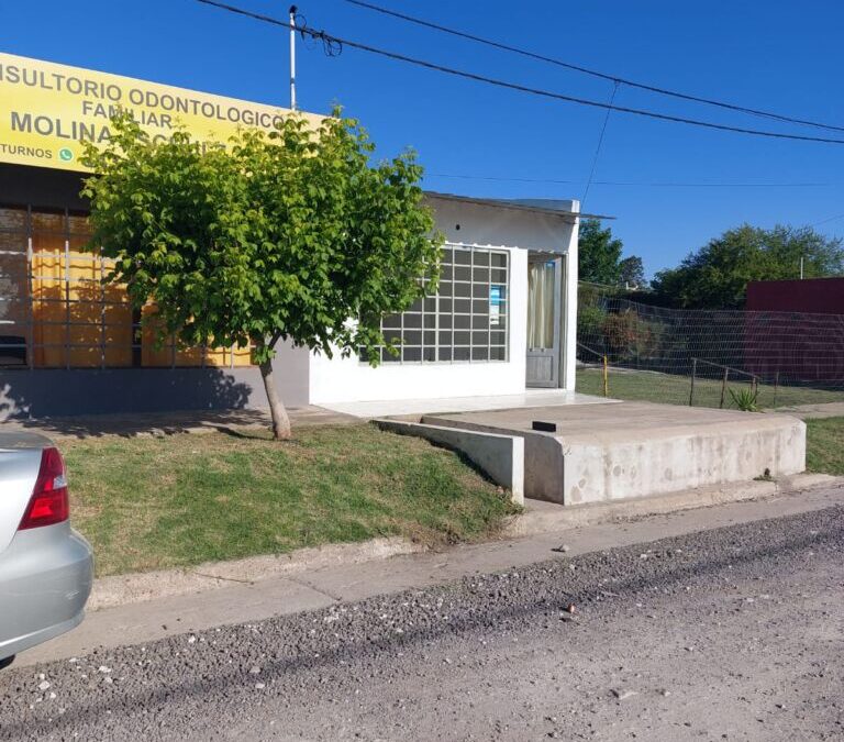#ALQUILER LOCAL COMERCIAL CON PATIO – ALQUILADO