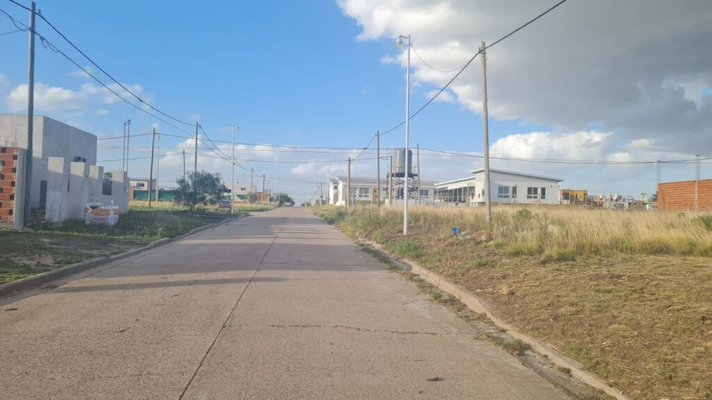 TERRENO EN SOLVENCIA